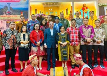 Pengurus Pusat PP BKS PGI GMKI Melantik Pengurus Cabang BKS PGI GMKI Banjarmasin Kalimantan Selatan