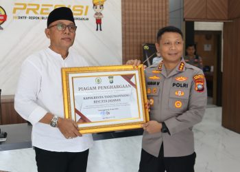 Polresta Tanjungpinang Terima Penghargaan dari Ketua DPRD Kota Tanjungpinang