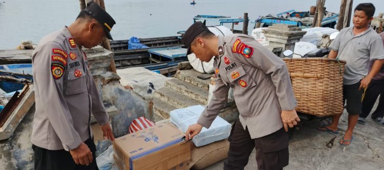 Polisi Cek Kapal Penumpang & Kapal Barang di Tanjungpinang, Antisipasi Tindak Pidana Kejahatan Atau Aktivitas Ilegal