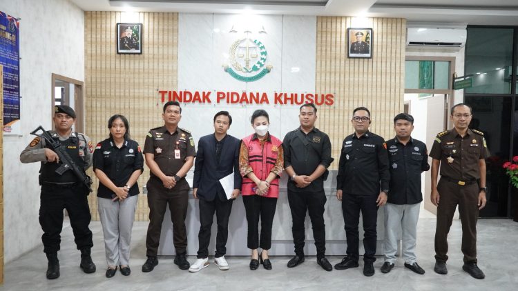 Kejati Kepri Tahan Direktur Umum LPP TVRI Periode 2020 s/d 2023, Terkait Kasus Korupsi Pembangunan Studio.