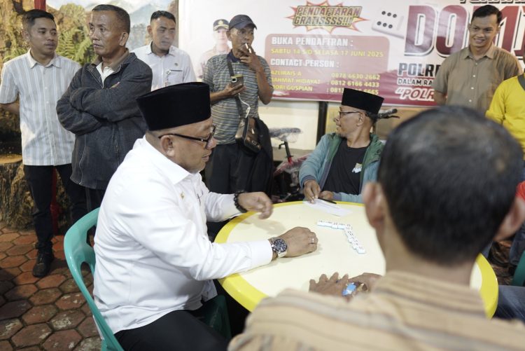 Turnamen Domino Di Buka secara langsung Oleh Walikota Tanjungpinang  Sambut HUT Bhayangkara Ke-79
