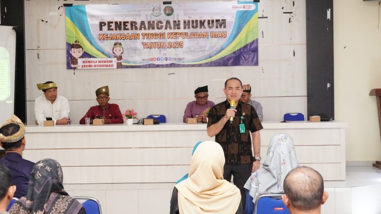 Kejati Kepri Sosialisasi Pencegahan TPPO kepada Aparatur dan Perwakilan Warga se-Kecamatan Tanjungpinang Kota.