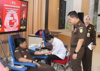 Kejati Kepri Gelar Donor Darah Bersama PMI Tanjungpinang, Sambut Hari Lahir Kejaksaan ke-80 Tahun 2025.