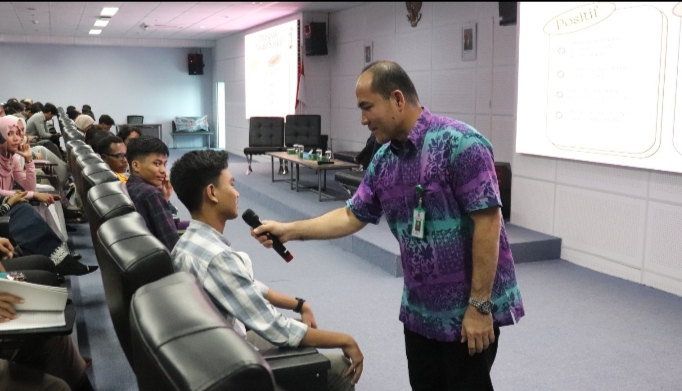 Kejati Kepri “Goes To Campus”, Sosialisasi tentang Bijak Bermedia Sosial dan Perlindungan Data Pribadi di Politeknik Negeri Batam.