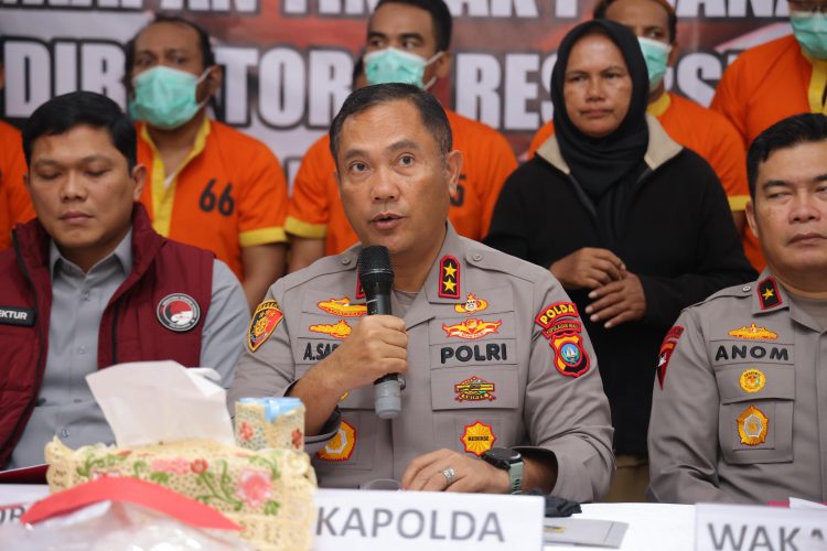 KAPOLDA KEPRI PIMPIN KONFERENSI PERS UNGKAP KASUS NARKOTIKA PERIODE AGUSTUS – SEPTEMBER 2025