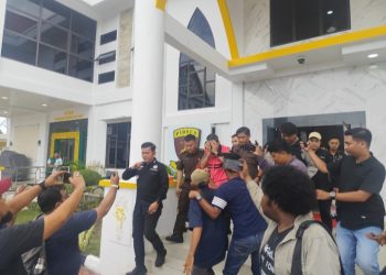 Kejati Kepri Tahan Dua Tersangka Baru Korupsi PNBP Jasa Pemanduan dan Penundaan Kapal