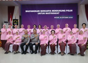 POLDA KEPRI GELAR HARI PUNCAK HKGB KE-73 DAN TATAP MUKA IBU ASUH POLWAN