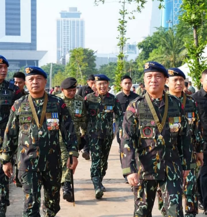 Dankorbrimob Polri Hadiri Peringatan HUT Ke-80 TNI di Monas, Tunjukkan Sinergi TNI-Polri