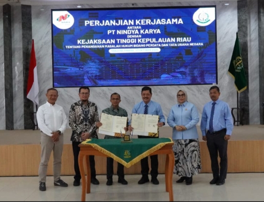 Kejati Kepri dan PT Nindya Karya Tandatangani Perjanjian Kerja Sama Bidang Perdata dan Tata Usaha Negara