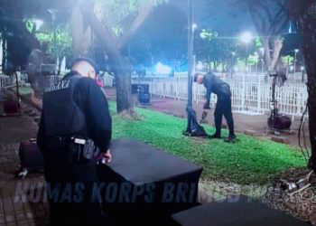 Gegana Brimob PMJ Sterilisasi Area Jakarta Running Festival 2025: Pastikan Kegiatan Berjalan Aman dan Lancar