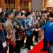 Presiden Prabowo di sambut Hangat oleh Diaspora Indonesia di Gyeongju