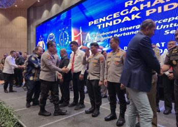 Kapolresta Tanjungpinang Terima Penghargaan Pin Emas Dari Kementerian ATR/BPN Atas Ungkap Kasus Mafia Tanah