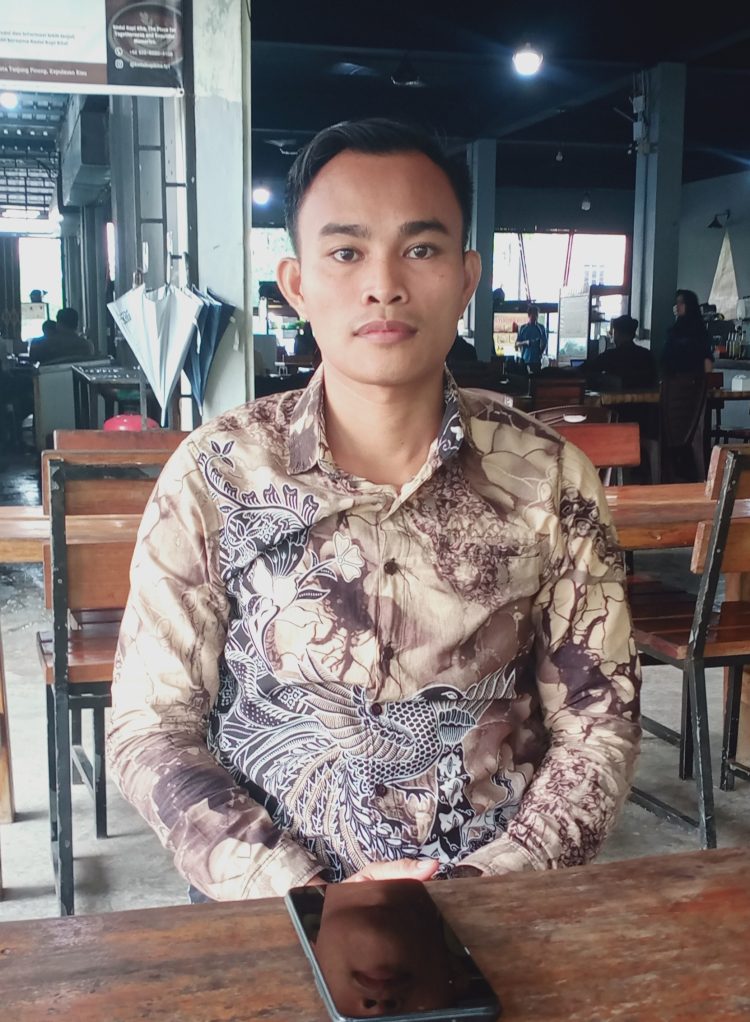 Pengawas PT Transklin  Indonesia Habali Laia Bantah atas Tuduhan Anak Buahnya yang terjadi di IGD RSUP Kepri