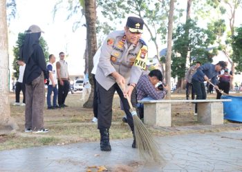 POLDA KEPRI GELAR BHAKTI KEBERSIHAN, Kapolda Kepri:  Kegiatan bakti kebersihan ini merupakan tindak lanjut atas instruksi dan atensi Presiden