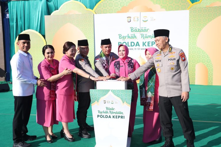 BAZAR BERKAH RAMADHAN 1447 H POLDA KEPRI, WUJUD KEPEDULIAN SOSIAL DALAM RANGKA HUT KE-21 POLDA KEPRI