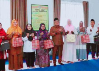 Wali Kota Tanjungpinang Lis Darmansyah Apresiasi Kebersamaan PGRI dalam Pelepasan Calon Jemaah Haji