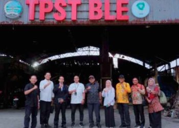 Walikota Tanjungpinang Lis Darmansyah: Konsep waste to money salah satu inovasi pengelolaan sampah yang menarik karena mampu memberikan manfaat ekonomi langsung kepada masyarakat.