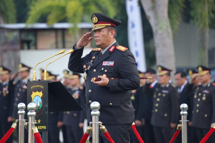 Kapolda Kepri Pimpin Upacara  Peringatan Hari Lahirnya Pancasila 2026, Teguhkan Pancasila Sebagai Pemersatu Bangsa Dan Fondasi Perdamaian Dunia